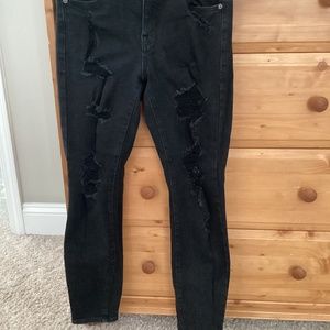 Aeropostale Women’s Jeans, Size 6 Short, Color Black